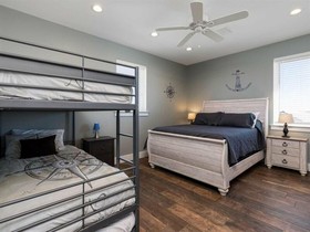 Shipwrecked by Meyer Vacation Rentals