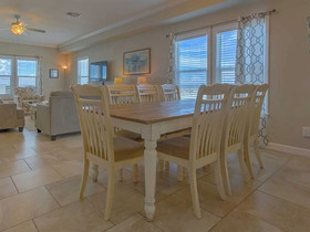 Sol Mate by Meyer Vacation Rentals