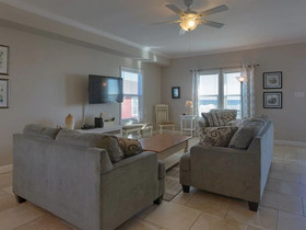 Sol Mate by Meyer Vacation Rentals