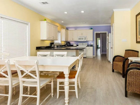 Sundancer W by Meyer Vacation Rentals