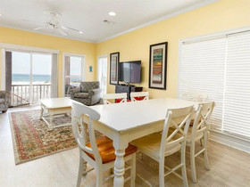 Sundancer W by Meyer Vacation Rentals