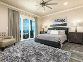 Sun Swept by Meyer Vacation Rentals