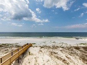 Sun Swept by Meyer Vacation Rentals