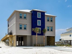 Sun Swept by Meyer Vacation Rentals