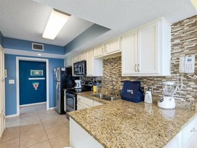 Surf Side Shores by Meyer Vacation Rentals