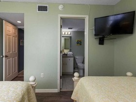 Surf Side Shores by Meyer Vacation Rentals