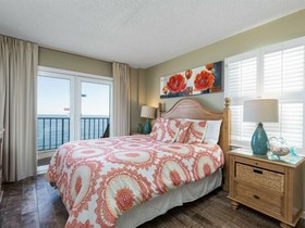 Surf Side Shores by Meyer Vacation Rentals