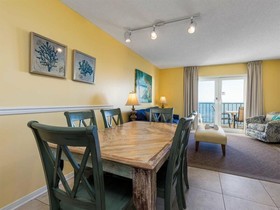 Surf Side Shores by Meyer Vacation Rentals