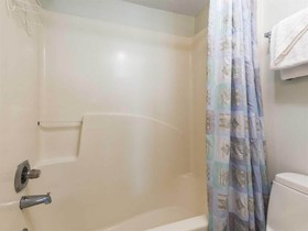 Surf Side Shores by Meyer Vacation Rentals