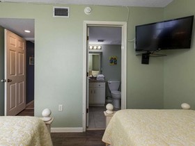 Surf Side Shores by Meyer Vacation Rentals