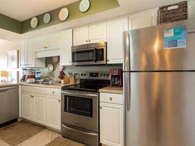 Surf Side Shores by Meyer Vacation Rentals