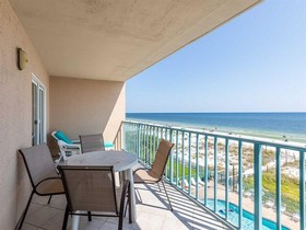 Surf Side Shores by Meyer Vacation Rentals