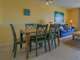 Surf Side Shores by Meyer Vacation Rentals