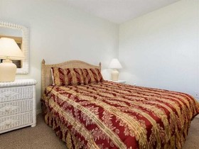 Surf Side Shores by Meyer Vacation Rentals