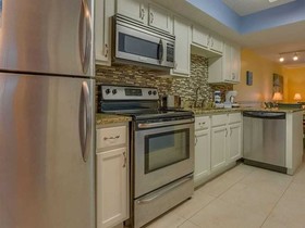 Surf Side Shores by Meyer Vacation Rentals