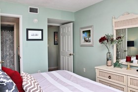 Surf Side Shores by Youngs Suncoast