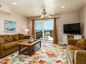 The Breeze by Meyer Vacation Rentals