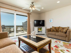 The Breeze by Meyer Vacation Rentals