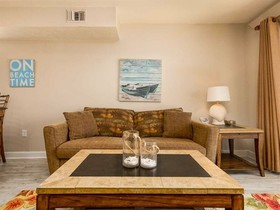 The Breeze by Meyer Vacation Rentals