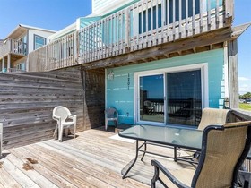 The Breeze by Meyer Vacation Rentals