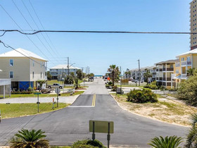 The Dugout by Meyer Vacation Rentals