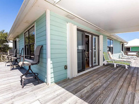 The Dugout by Meyer Vacation Rentals