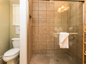 The Dugout by Meyer Vacation Rentals