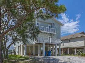 The Flip Side by Meyer Vacation Rentals