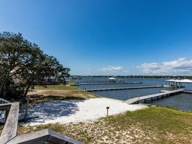 The Flip Side by Meyer Vacation Rentals