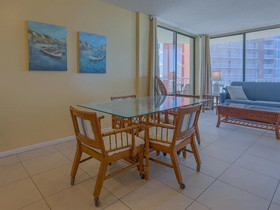 Whaler by Meyer Vacation Rentals