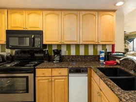 Whaler by Meyer Vacation Rentals