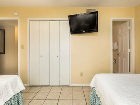 Whaler by Meyer Vacation Rentals