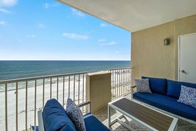 Tropical Winds by ALBVR