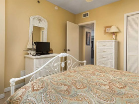 Tropical Winds by Vacasa