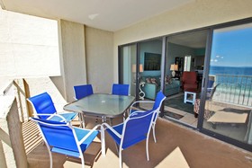 Tropical Winds by Youngs Suncoast