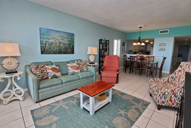 Tropical Winds by Youngs Suncoast