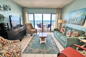 Tropical Winds by Youngs Suncoast