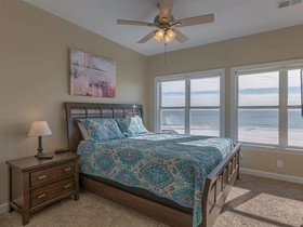 Wave Dancer by Meyer Vacation Rentals