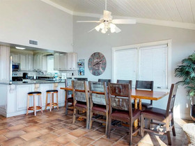 West Beach Bungalow by Meyer Vacation Rentals