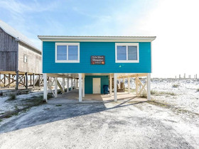 West Beach Bungalow by Meyer Vacation Rentals