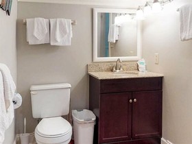 West Beach Bungalow by Meyer Vacation Rentals