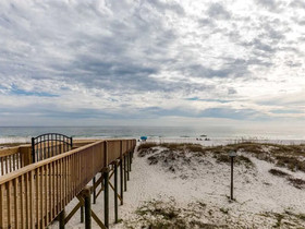 Wit's End by Southern Vacation Rentals