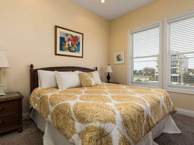 Wit's End by Southern Vacation Rentals