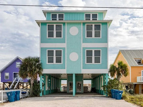 Wit's End by Southern Vacation Rentals