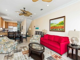 Wit's End by Southern Vacation Rentals