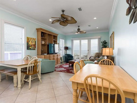 Wit's End by Southern Vacation Rentals
