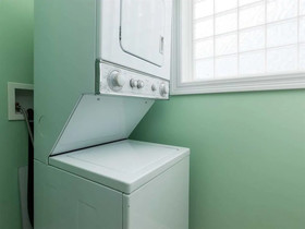 Wit's End by Southern Vacation Rentals