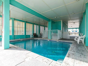 Wit's End by Southern Vacation Rentals
