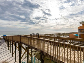 Wit's End by Southern Vacation Rentals