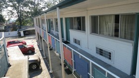 Hamilton Holiday Motel